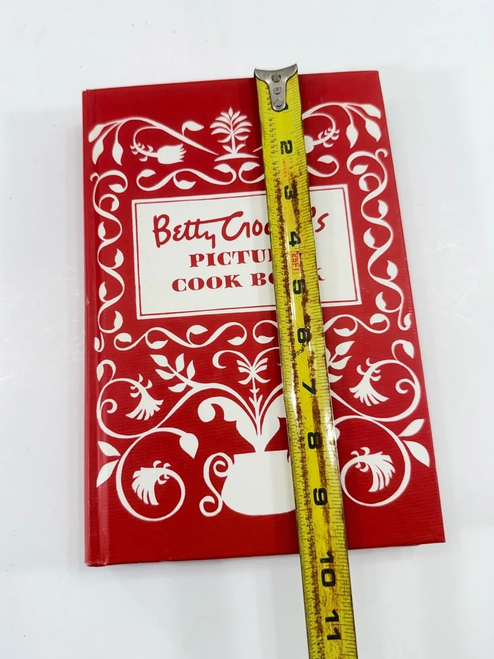 Betty Crocker's Picture Cook Book Hardcover Copyright 1950, 1998 Facsimile Ed